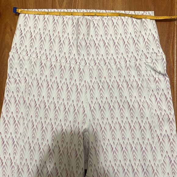 BuffBunny Leggings - Picture 7 of 7